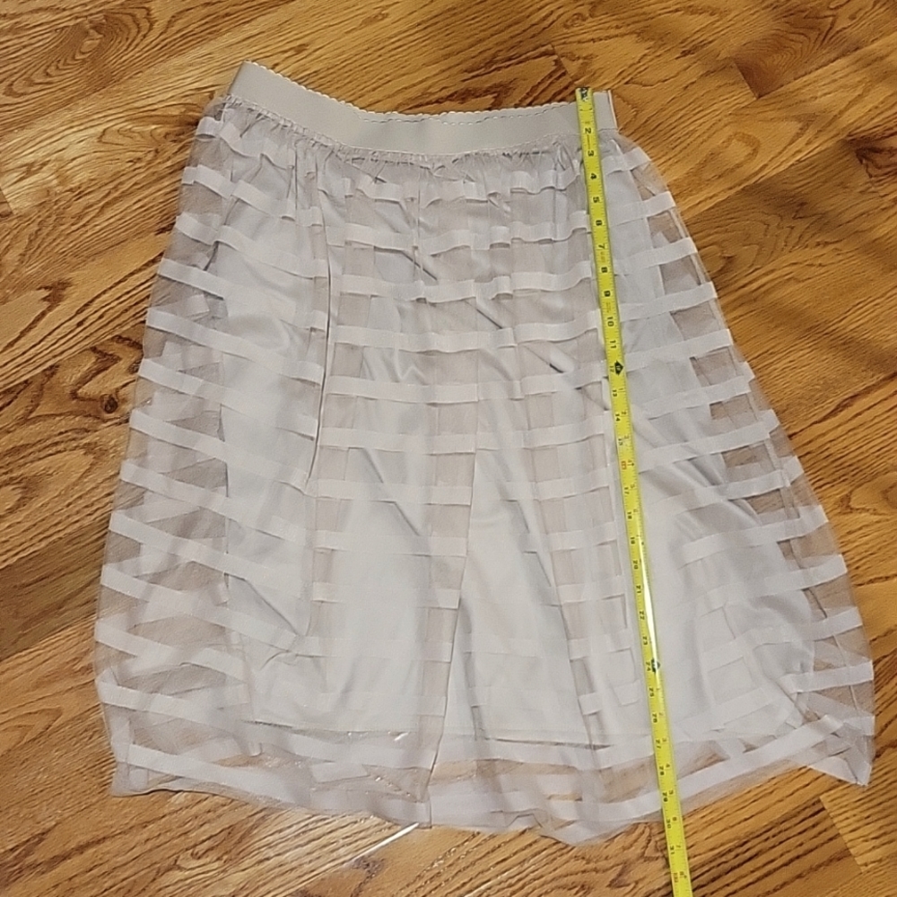 Skirt light tan striped tulle flowy XL